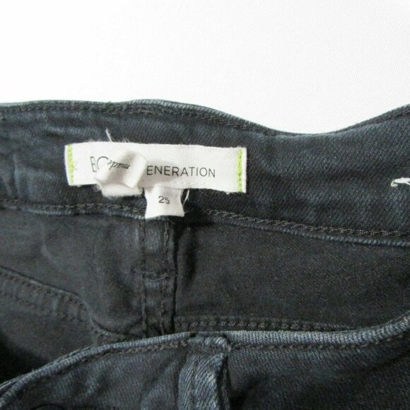 BCBG Black Cut Off Raw Hem Jean Shorts Size 25 - Picture 5 of 8